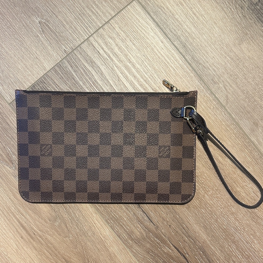 Louis Vuitton Checkered Brown Wristlet